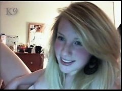 Blonde Webcam slut