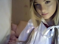 British schoolgirl supplementing her income as a camwhore C-370