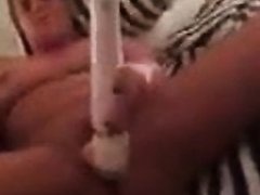 Linda Jaregard masturbating to orgasm selfie