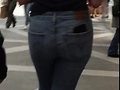 Jeans ass
