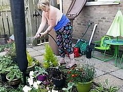 Buttercup Topless Gardening HiLites