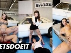 'BUMSBUERO - Wild Vicky Got Horny For Car Mechanic So She Rides His Cock - LETSDOEIT'