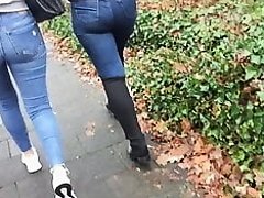 Big Ass Babes Shaking Ass And Walking Down The Street