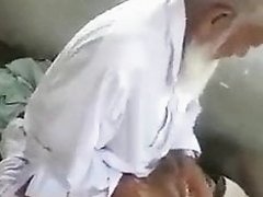 Latest MMS of 2 Indian Old & Young Fucking ASS