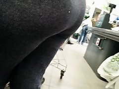Big butts milfs in tight sweatpants