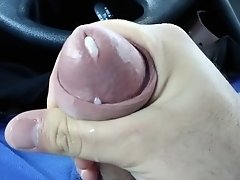 I JERK MY WATER BOTTLE SIZED COCK FOR YOU UNTIL I CUM!